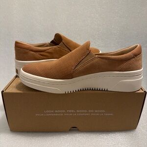 Womens Dr. Scholl's Everywhere Tan Slip-On Sneakers Discontinued Size 9.5M
